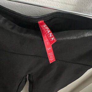 SPANX Faux Leather Leggings sz S
